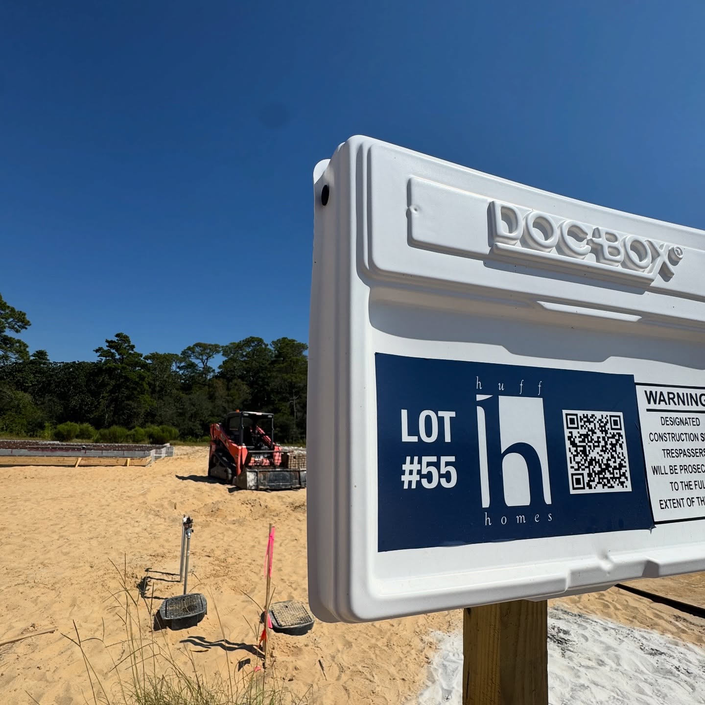 Exploring your future home just got easier. Each Huff Homes spec site in Watersound Origins® is now equipped with a Docbox featuring a QR code. Simply scan to learn more about Huff Homes and the specific lot you’re interested in.  It’s one more way we’re making the homebuying process simple, transparent, and tailored to you in one of South Walton’s most sought-after communities.  #HuffHomes #WatersoundOrigins